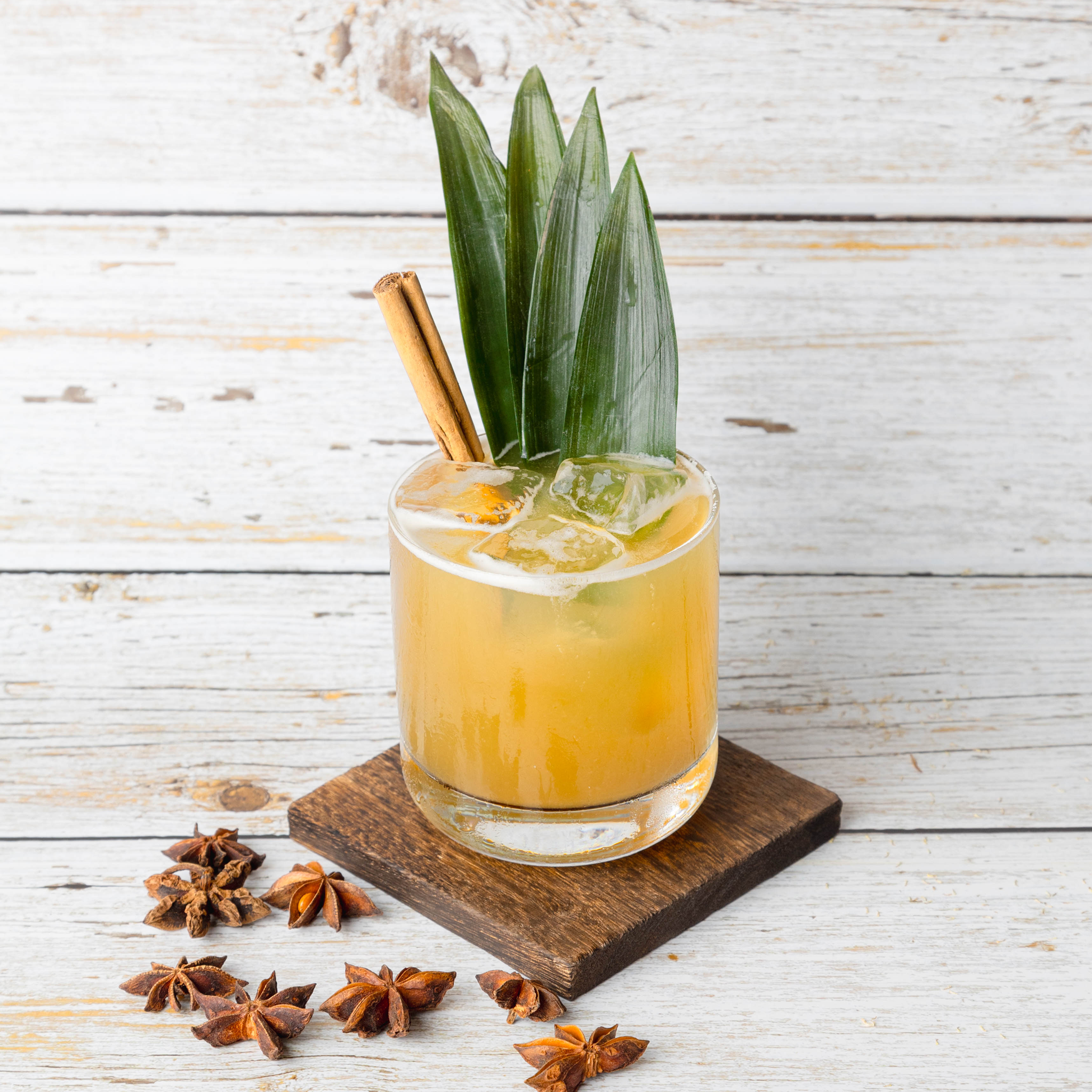 Pineapple - Macadamia Nut - Mandarin - Star Anise